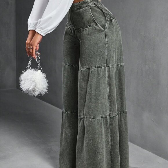 Army Green Women's Loose Boyfriend Style Distressed Hem Patchwork Denim Jeans - Picture 2 of 9